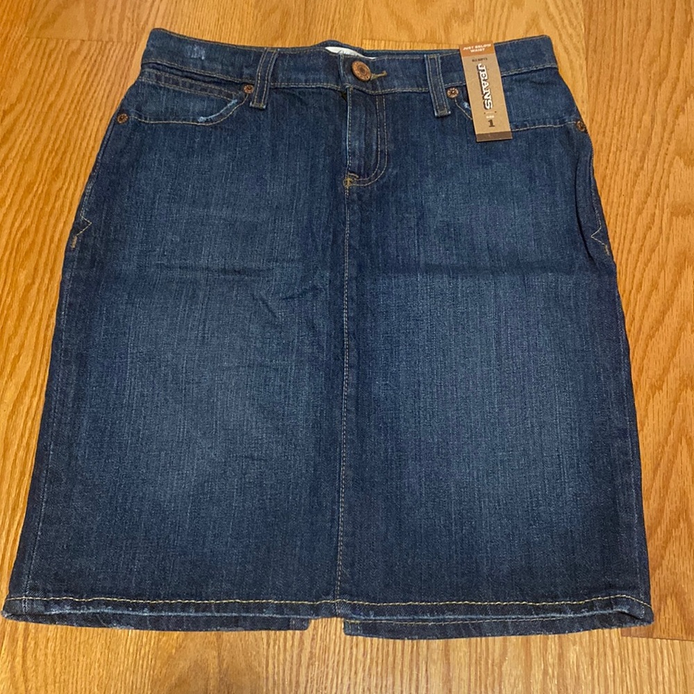 Old Navy Stretch Pencil Skirt